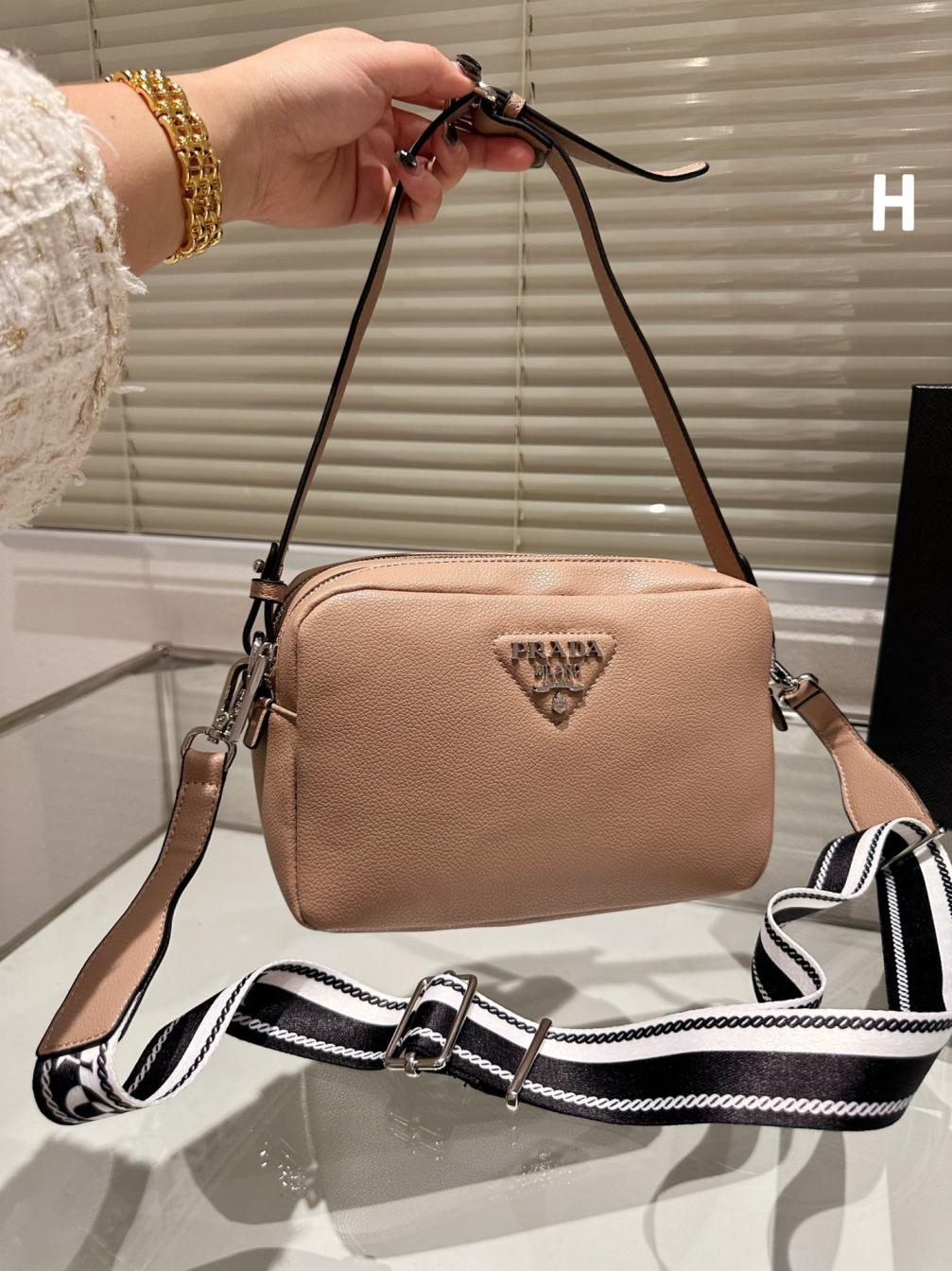 Prada bag 131715