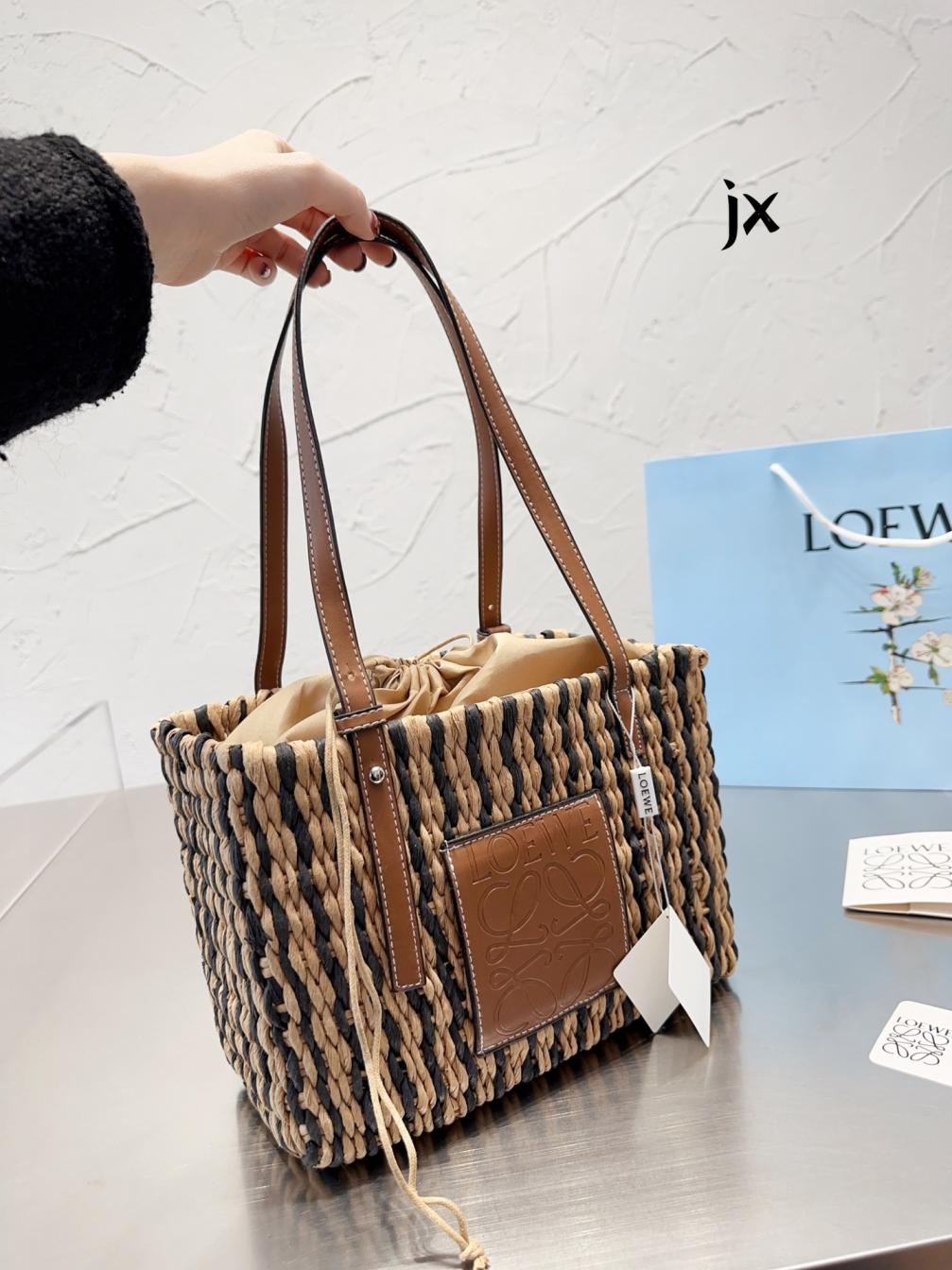 Loewe Anagram Basket Bag 131739