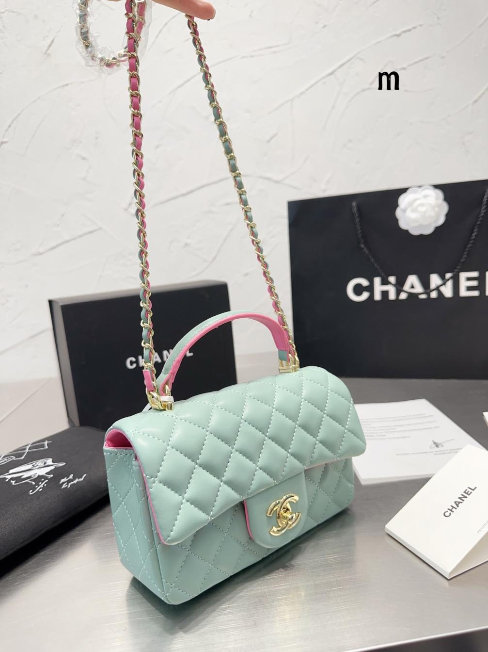Chanel CF lambskin bag 131289