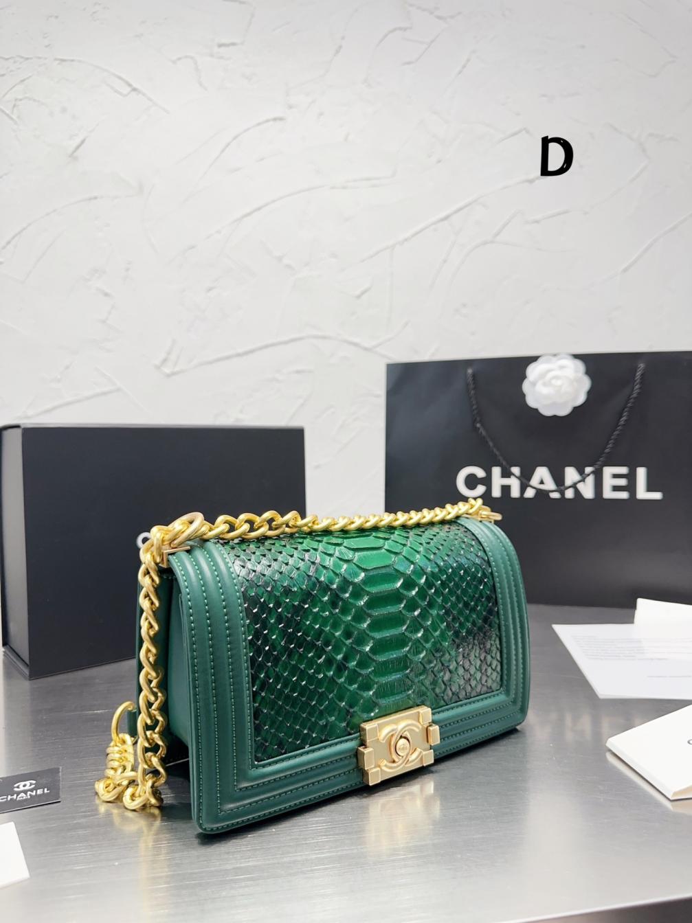 Chanel Leboy leather bag 20ss 131375