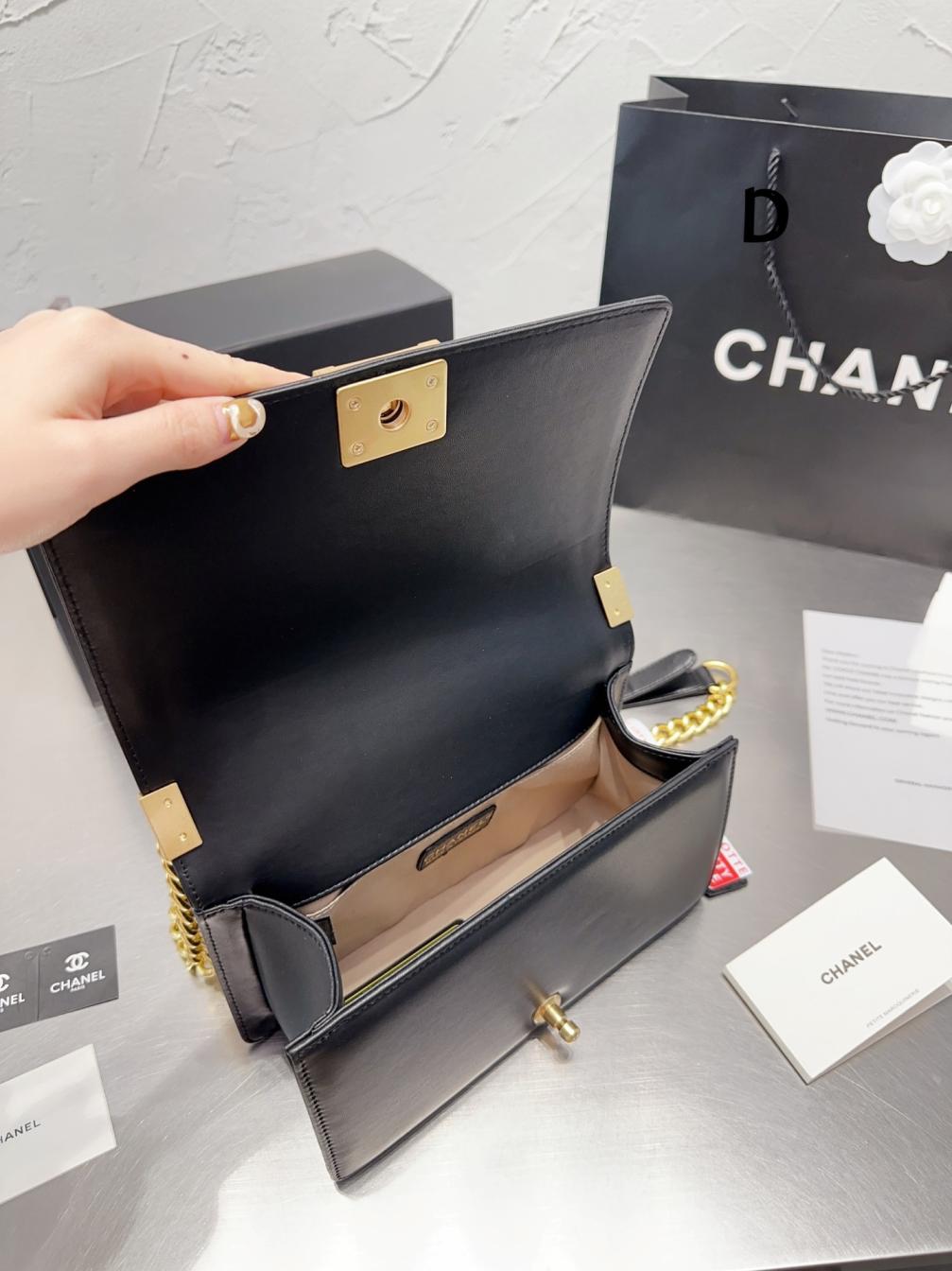 Chanel Leboy leather bag 20ss 131375