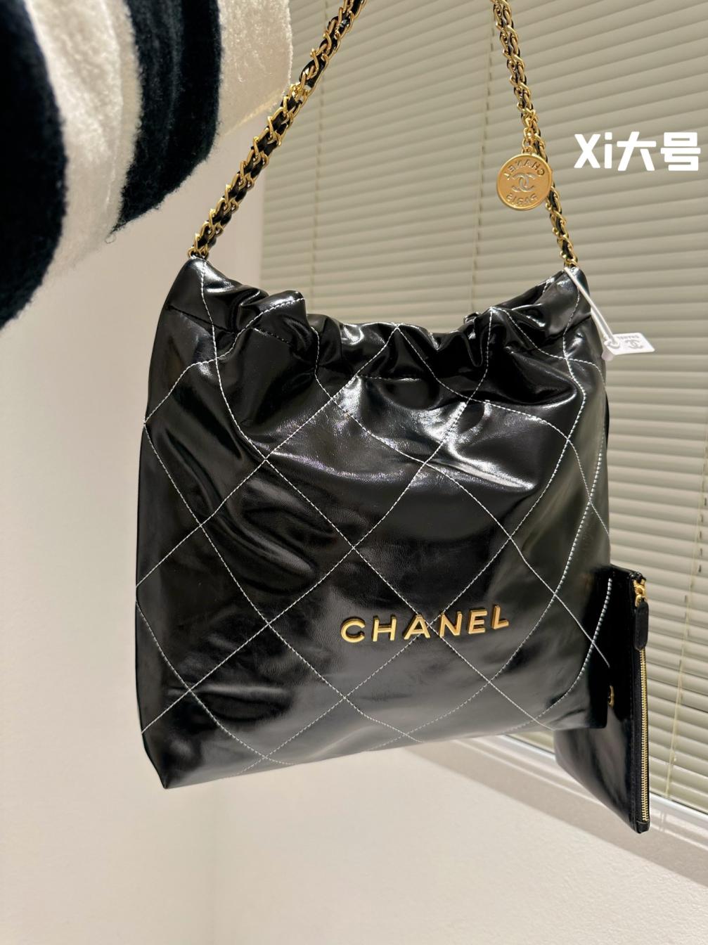 Chanel 22 Tote bag 131536