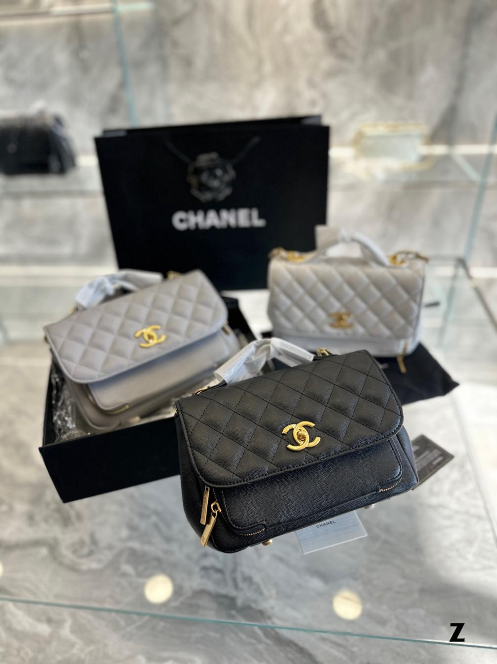 Chanel handbag 131540