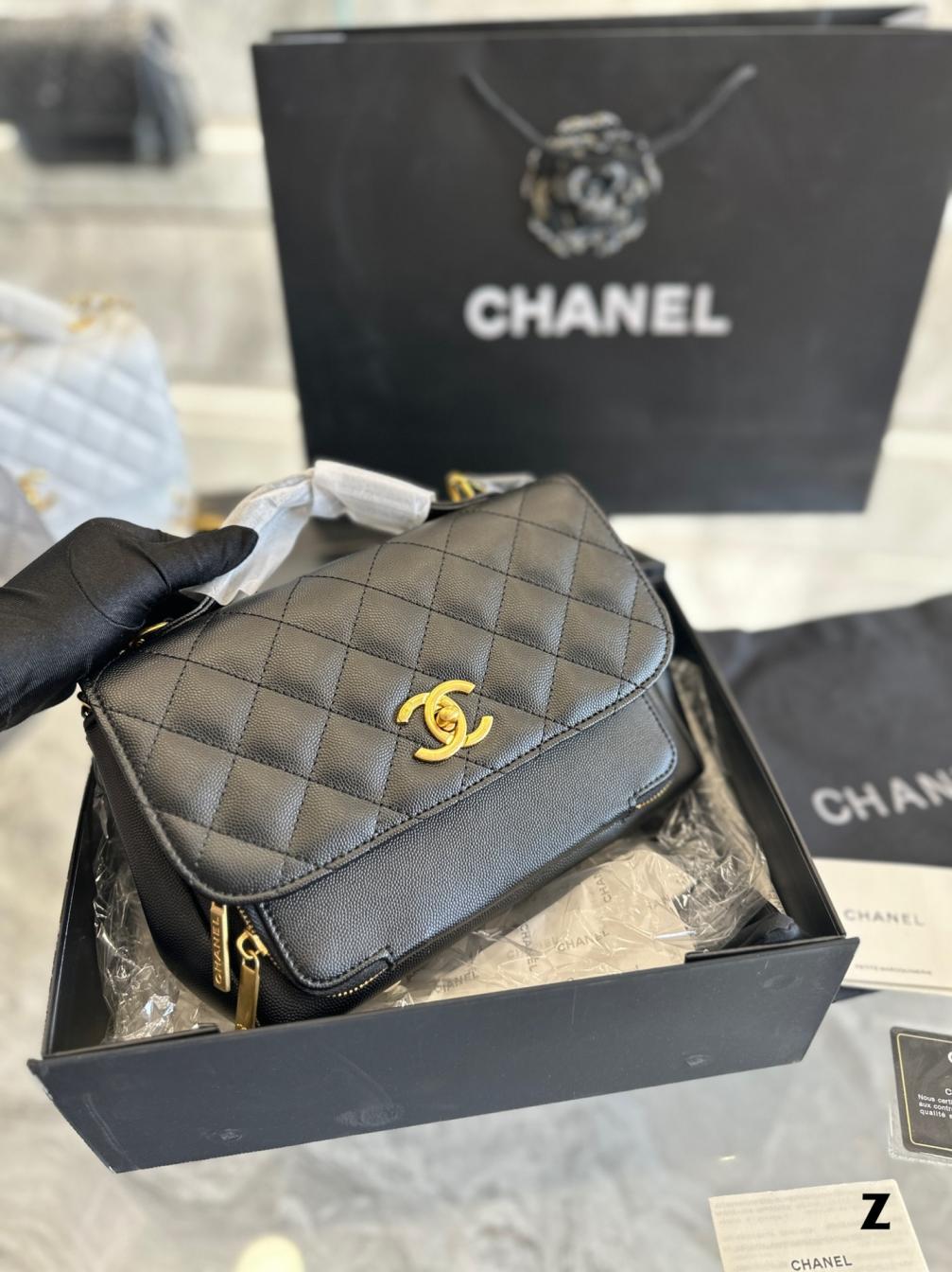 Chanel handbag 131540
