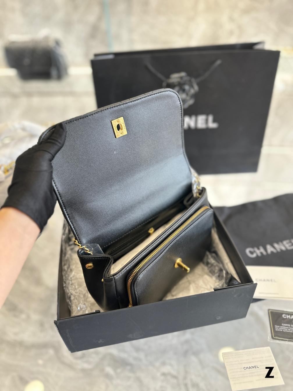 Chanel handbag 131540