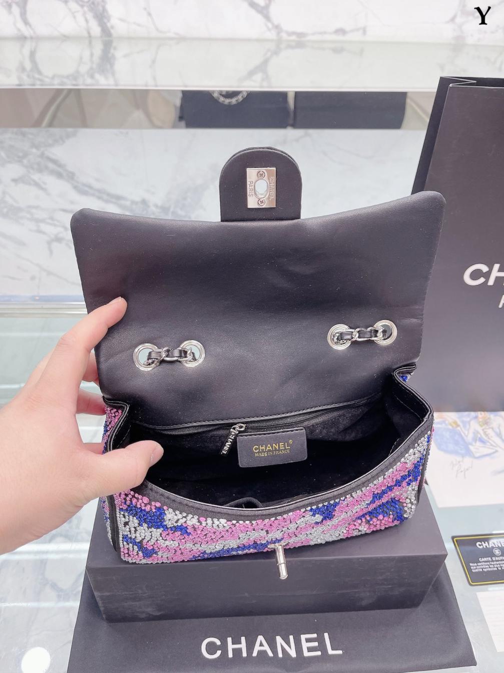 Chanel 23 Cf  bag 131621