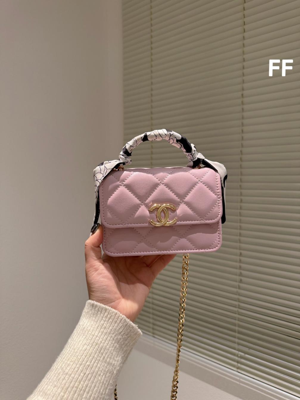 Chanel coco enamel mini it bag 131704