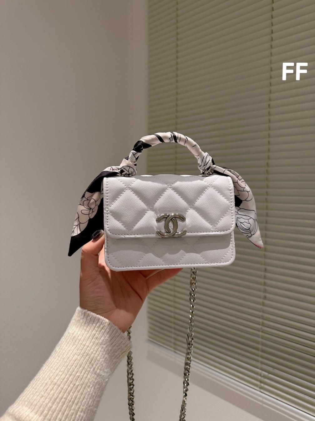 Chanel coco enamel mini it bag 131704