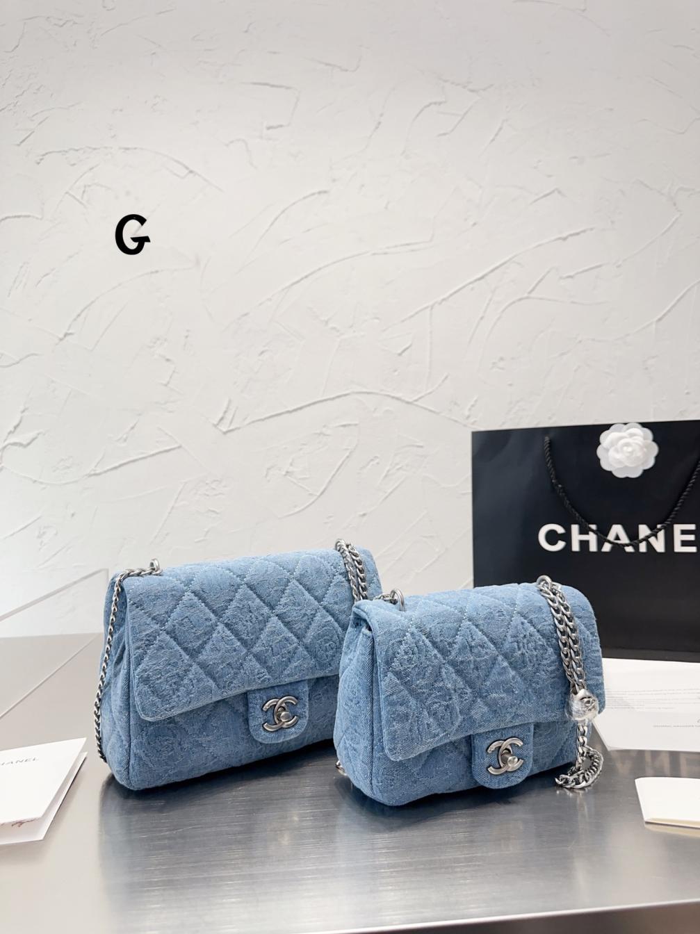 Chanel Blue denim bag 131726