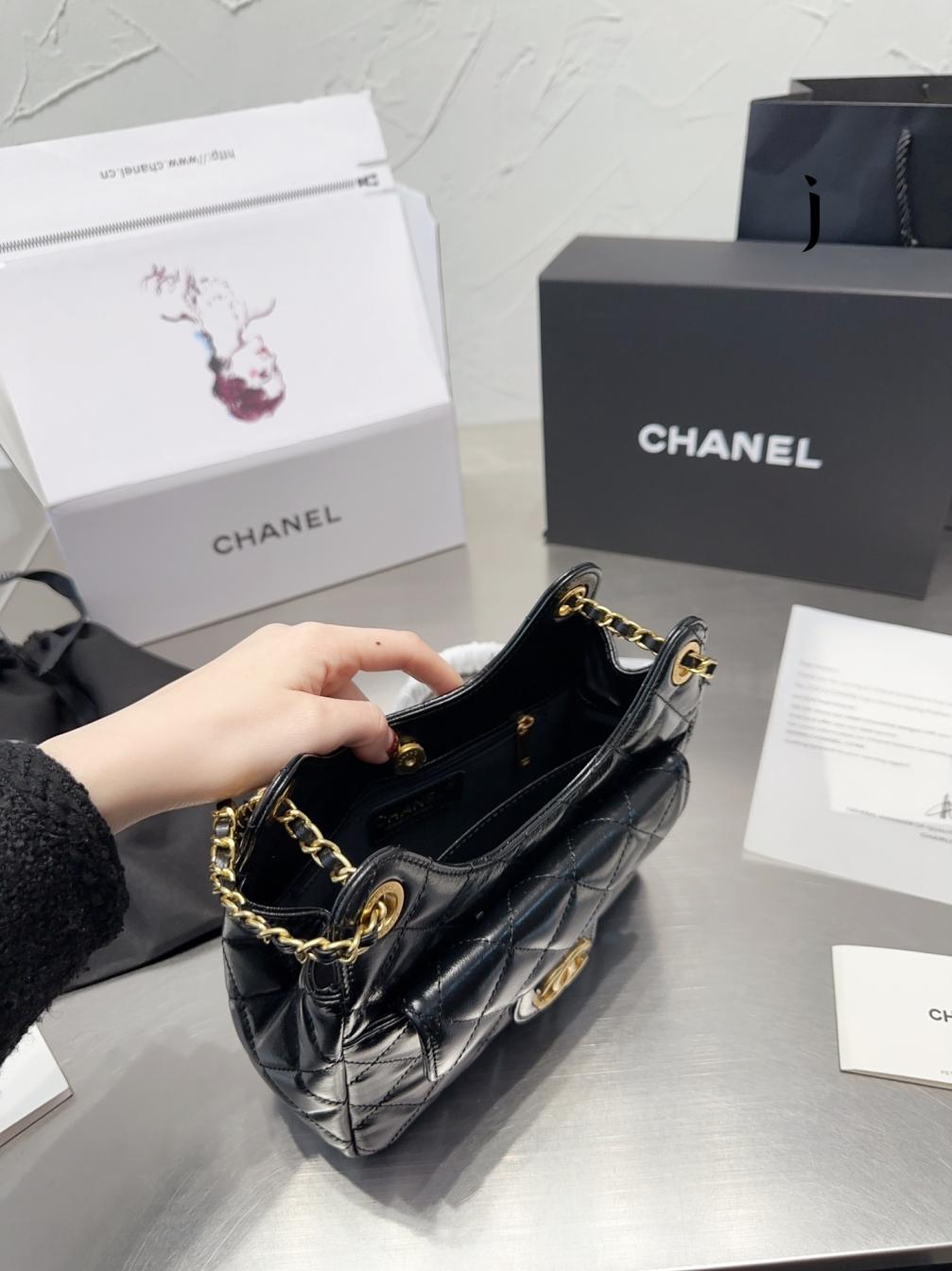 Chanel new pearls handbag 131737