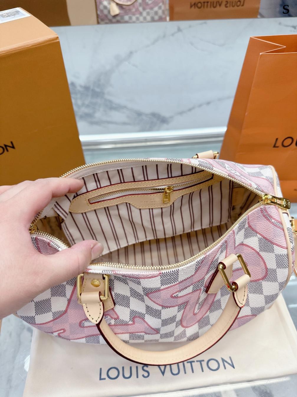 Lv Louis vuitton speedy handbag 131750