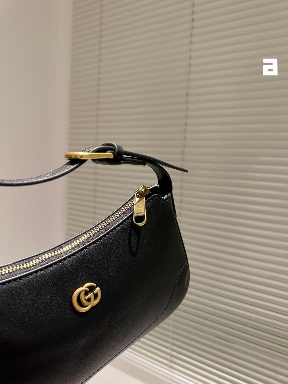 Gucci bag 131398