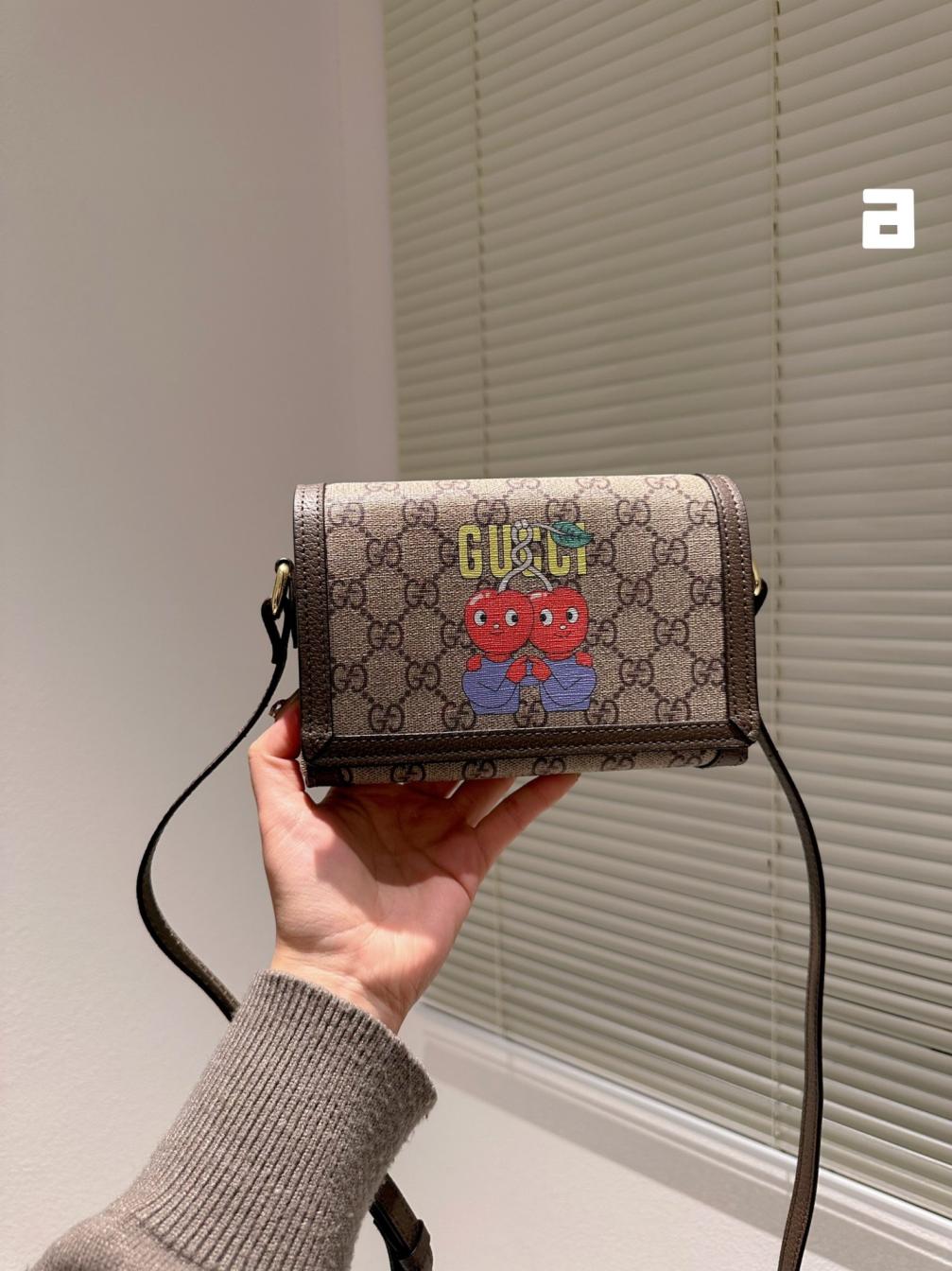 Gucci bag 131535