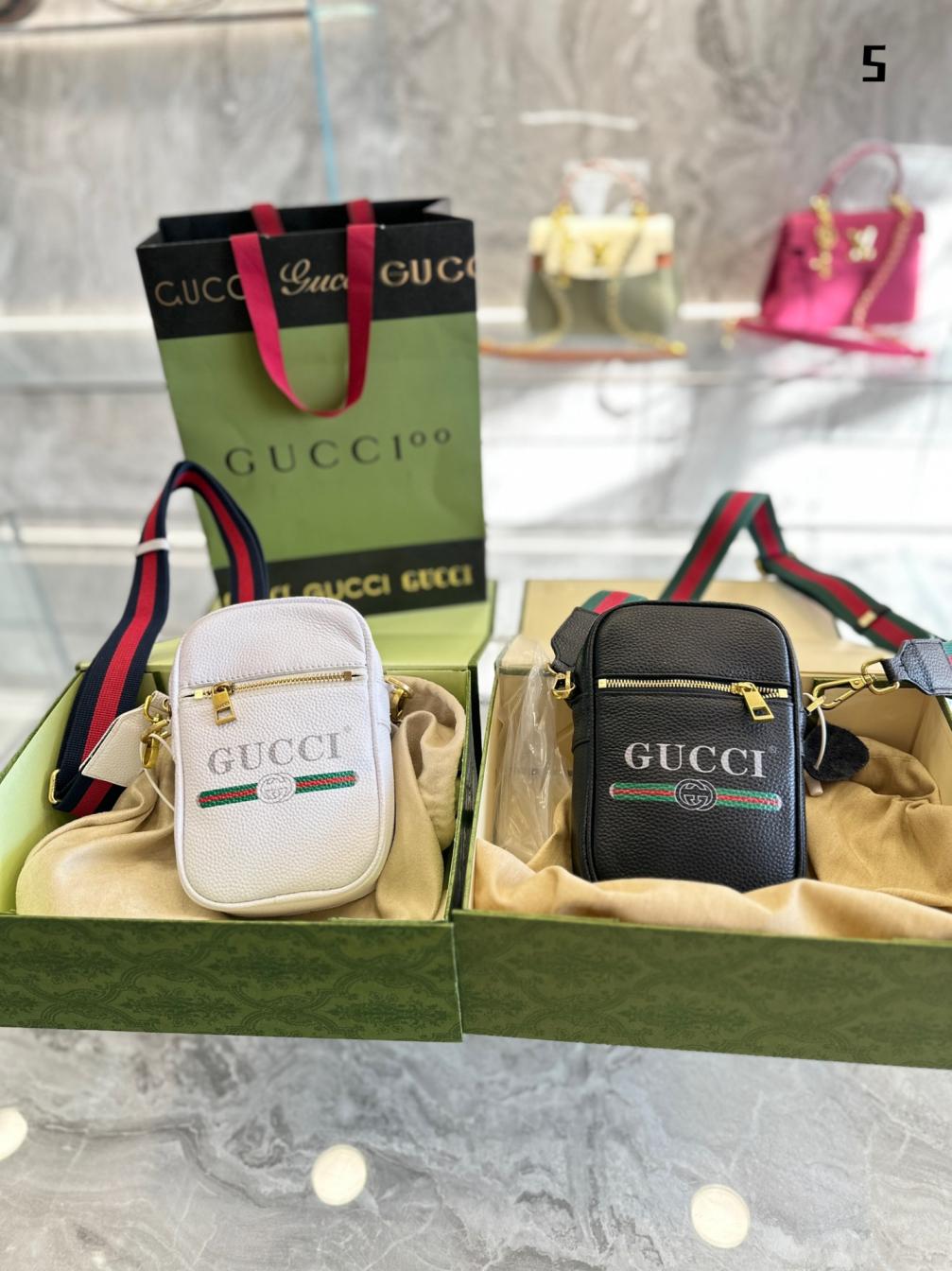 Gucci mini Mobile phone bag 131639