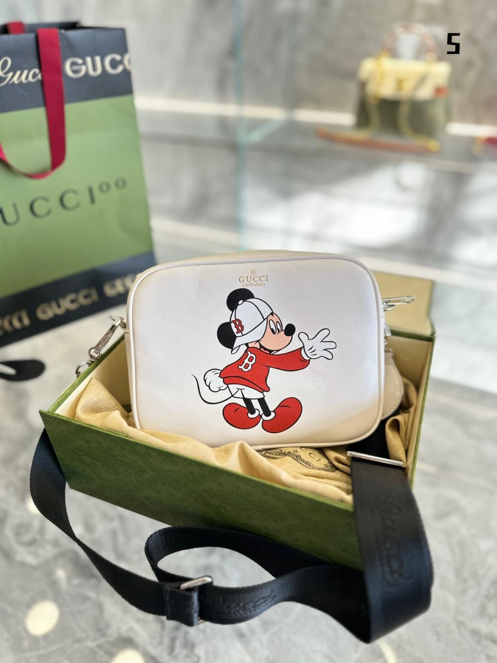 Gucci mickey bag 131640