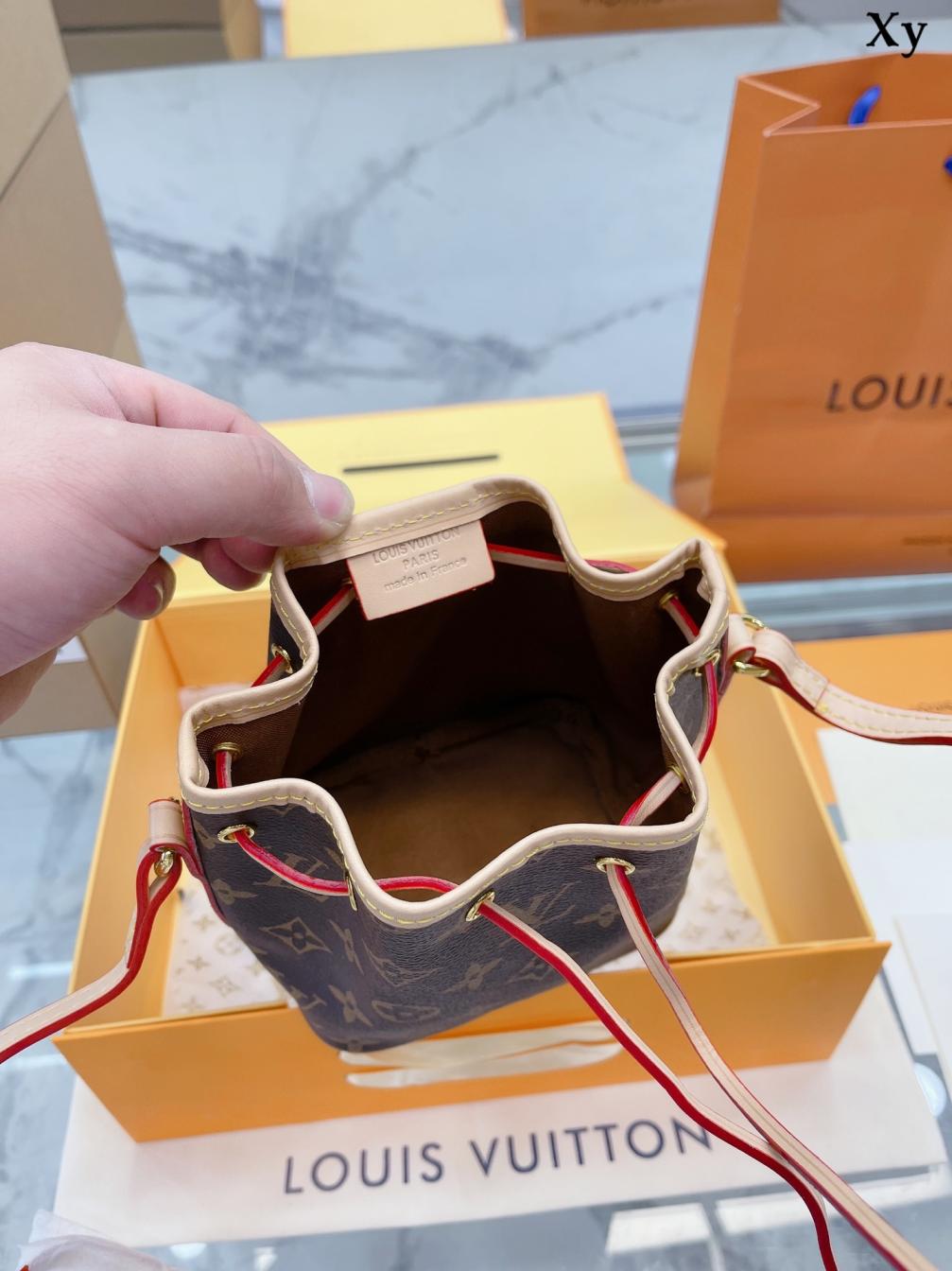 LV M41346 Retiro bag 131545