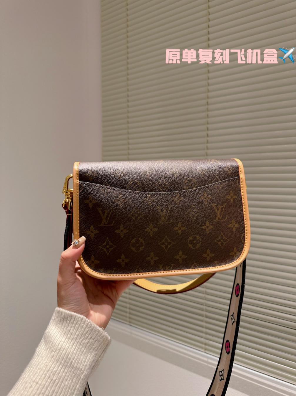 LV Cowskin Louis vuitton bag 131230