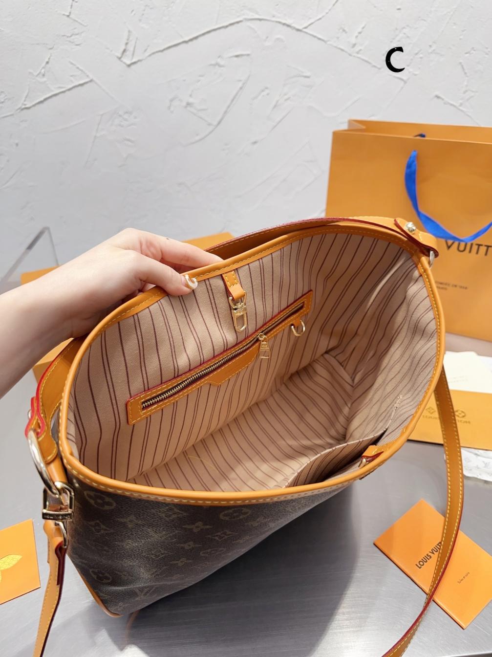 LV Louis vuitton bag 131502