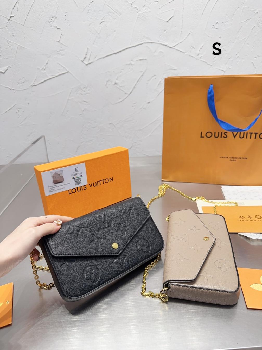 LV POCHETTE FÉLICIE  131509