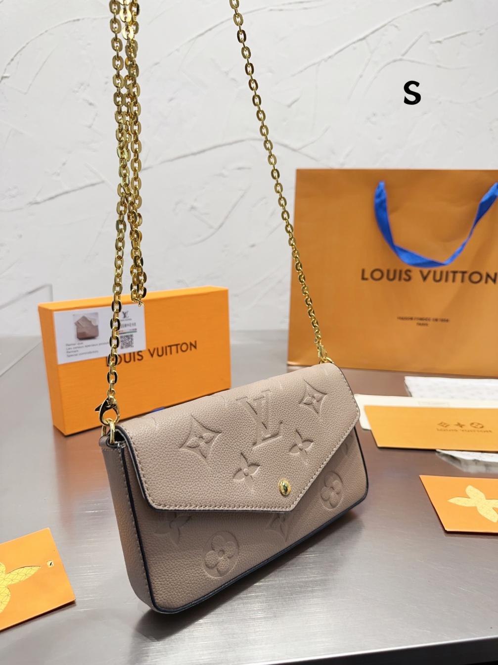 LV POCHETTE FÉLICIE  131509
