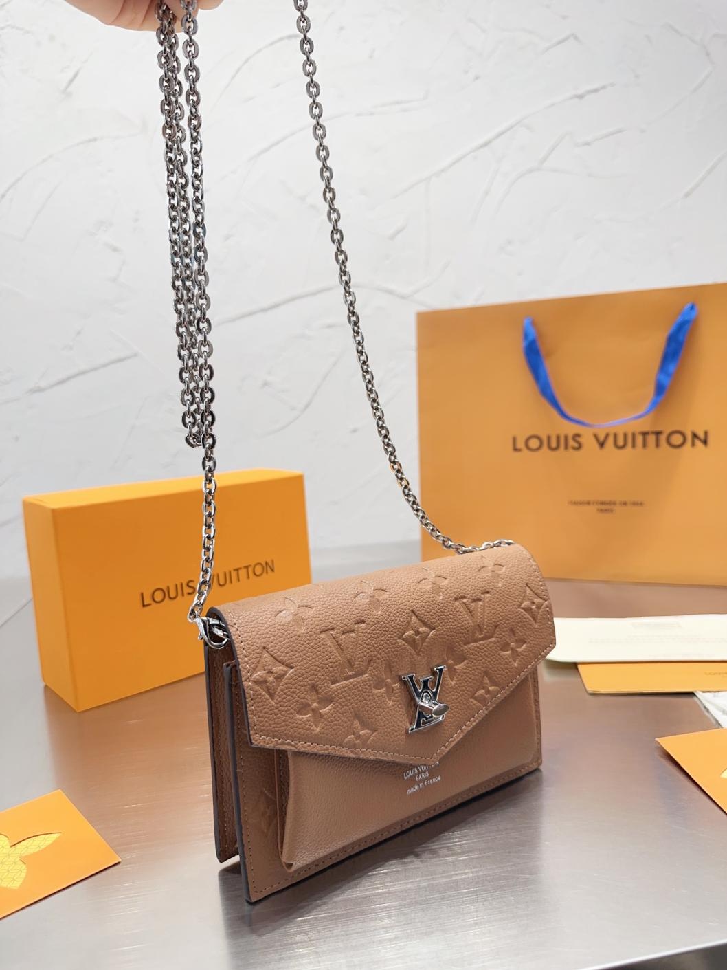 Louis vuitton LV Vavin woc bag 131597