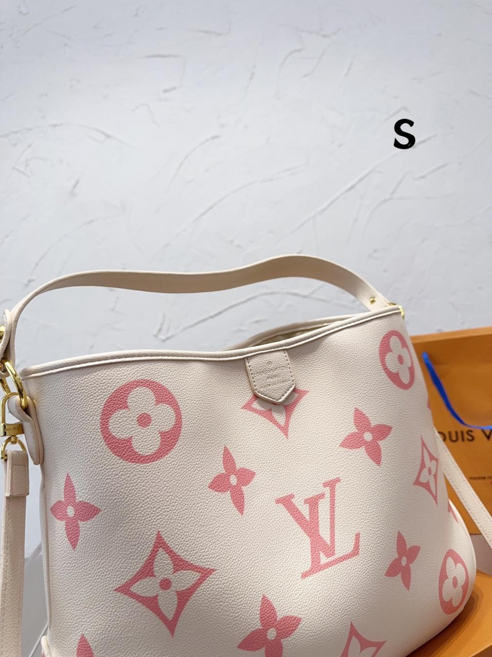 LV Louis vuitton tote bag 131673