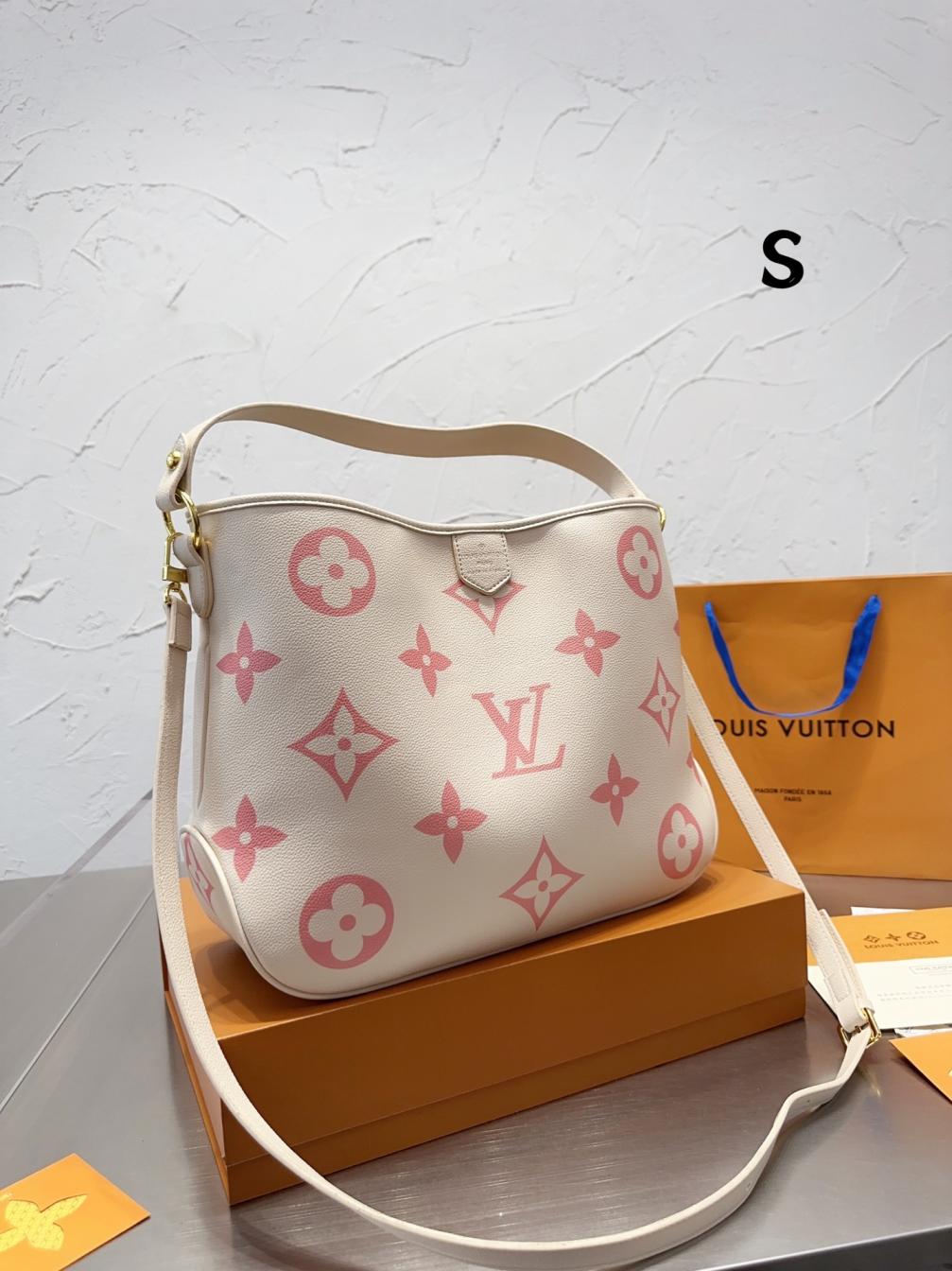 LV Louis vuitton tote bag 131673