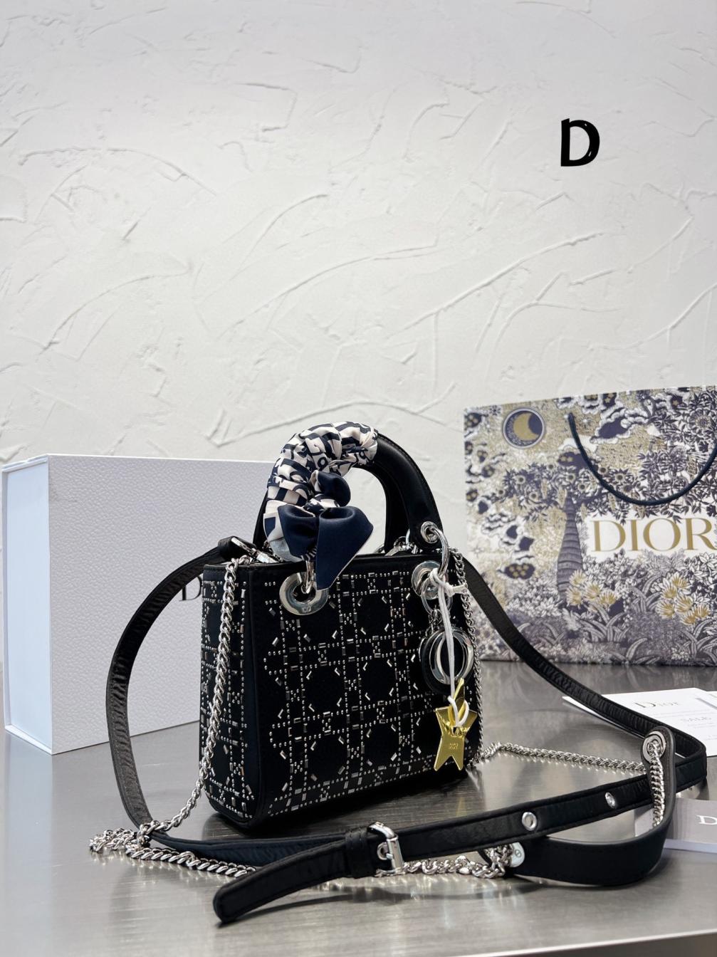 Dior lady dior hand bag 131587