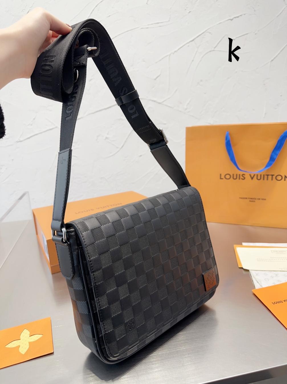 Louis Vuitton men bag N41028 131649