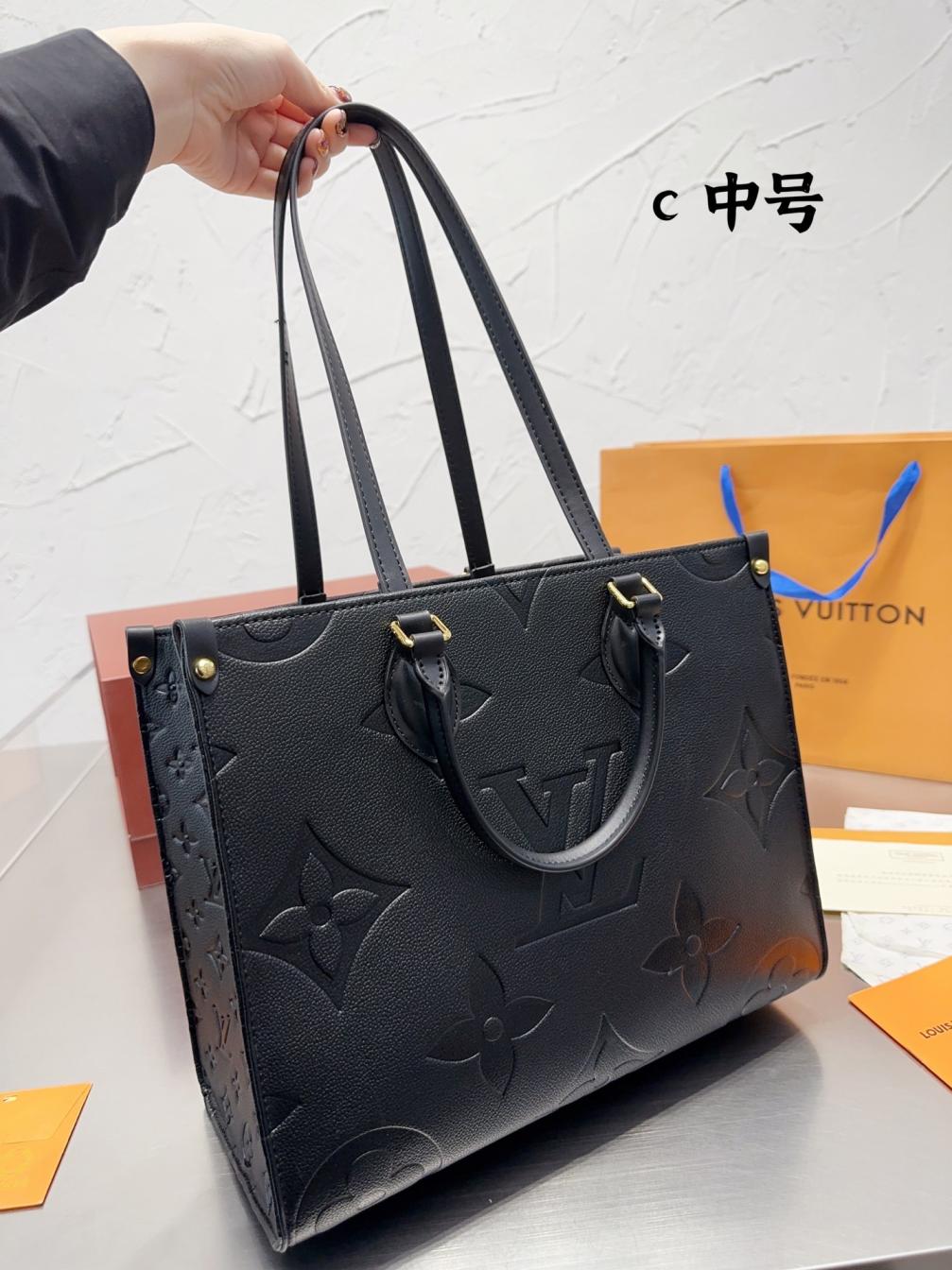 LV ONTHEGO hand bag 34cm 131799