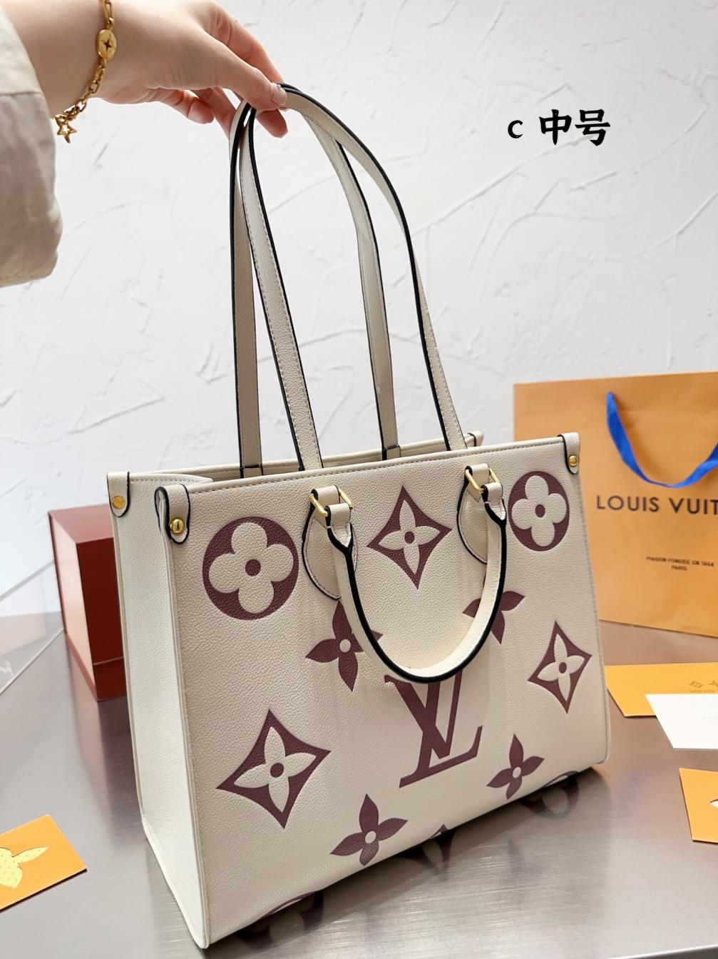 Lv Louis vuitton onthego handbag 35cm 131828