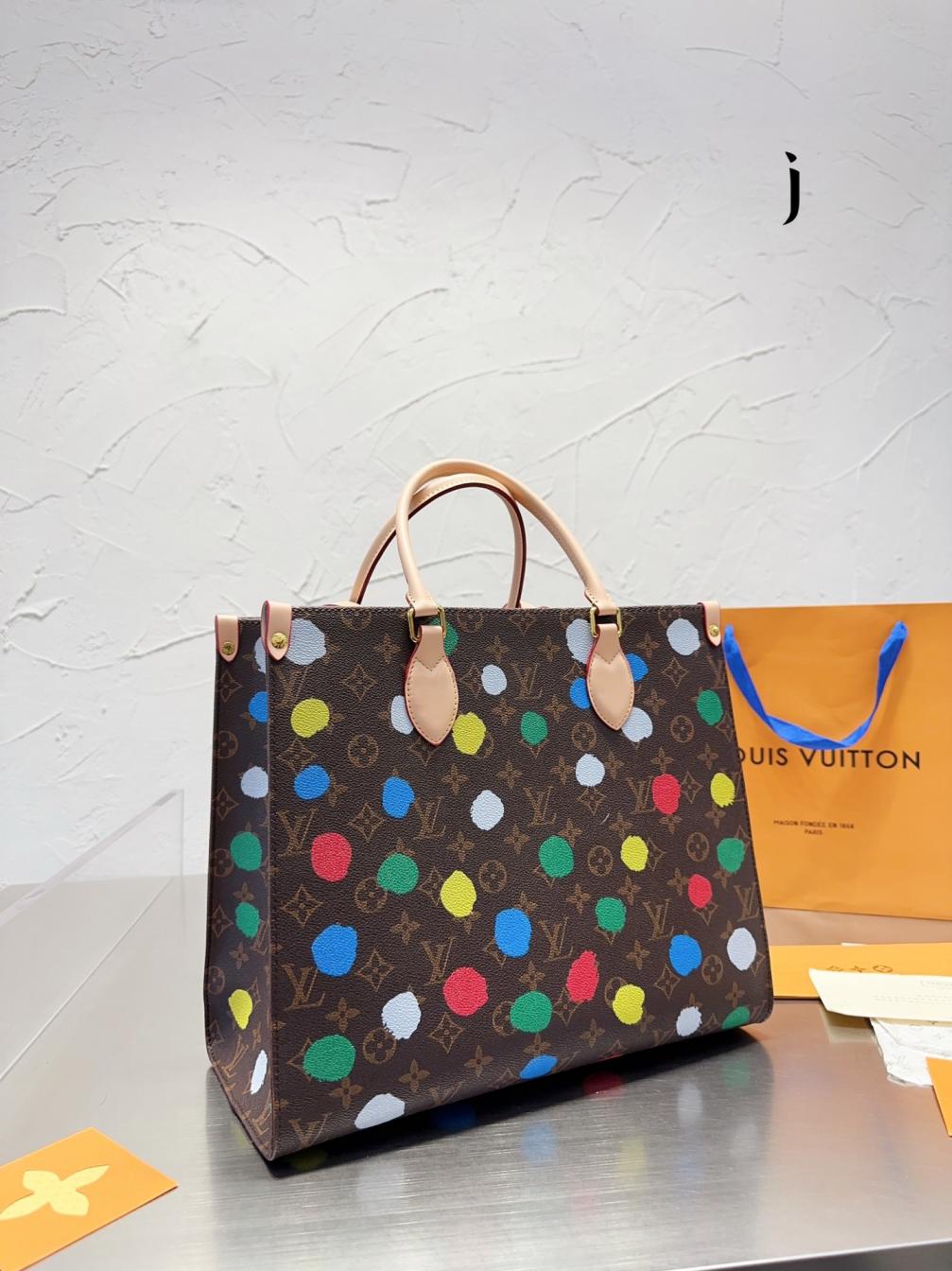 Lv Louis vuitton onthego handbag 35cm131821