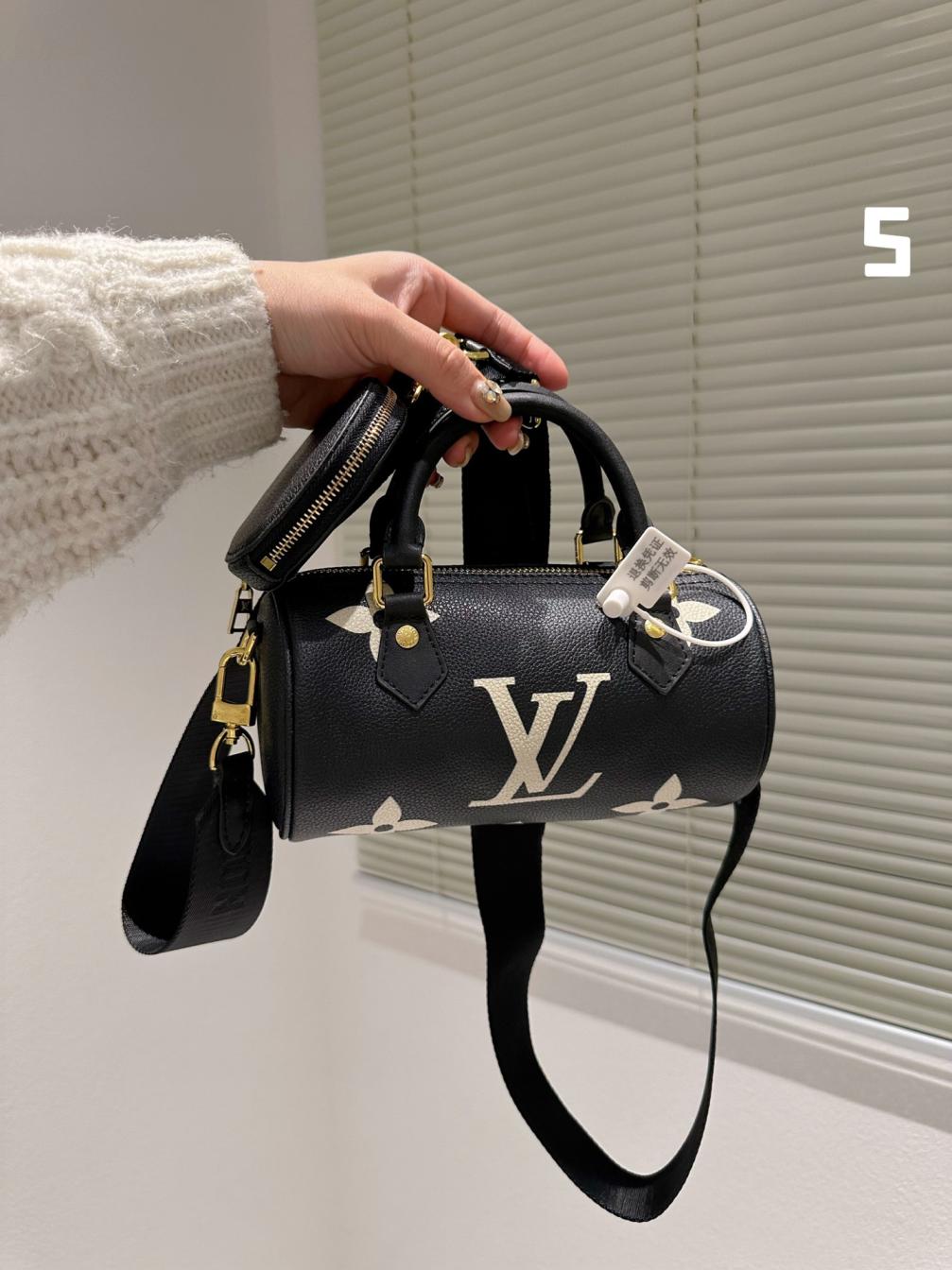 LV mens Speedy Nano BAG 131900