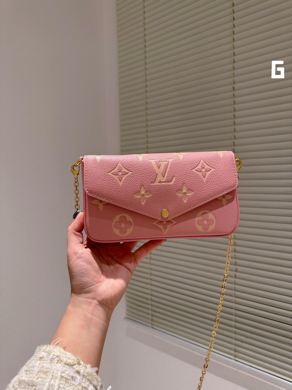 LV POCHETTE FÉLICIE bag 131912