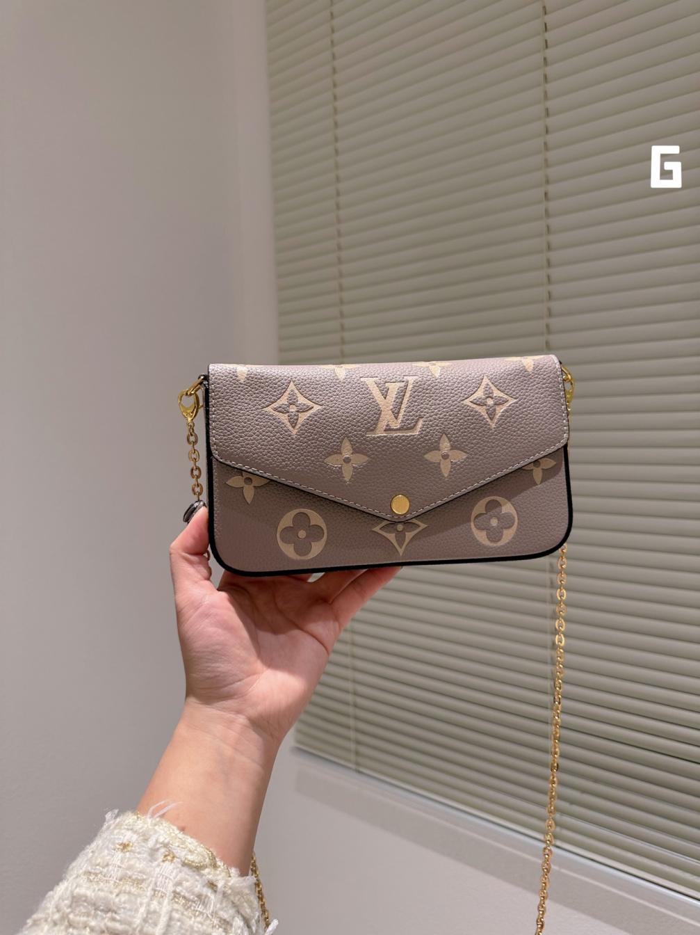 LV POCHETTE FÉLICIE bag 131912