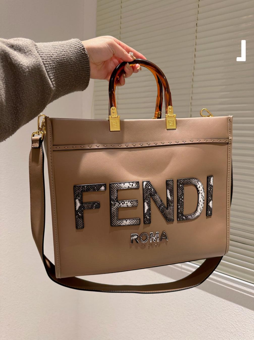 Fendi tote handbag 131446