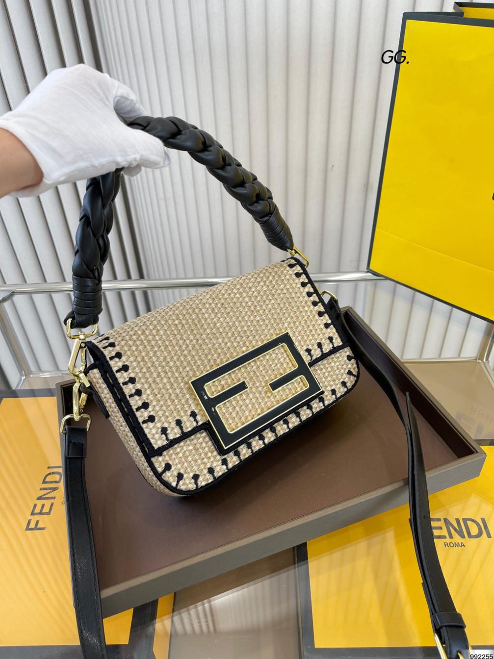 Fendi wave bag 132267