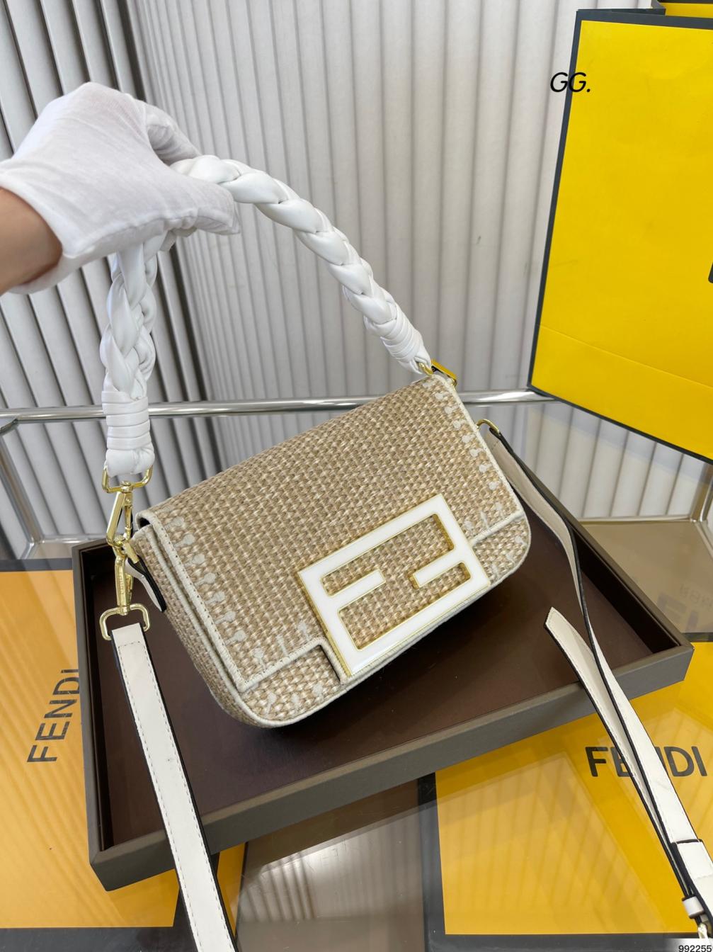 Fendi wave bag 132267