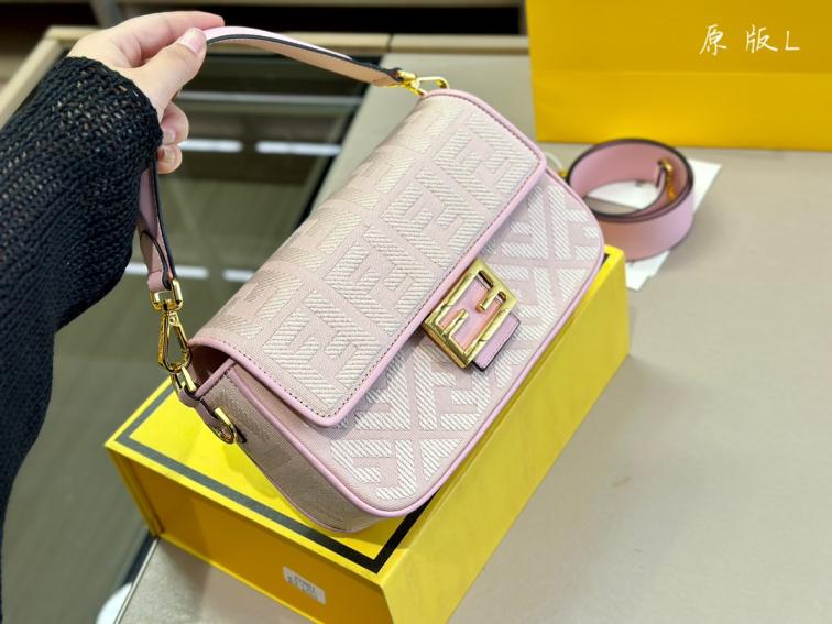Fendi Baguette bag 132343
