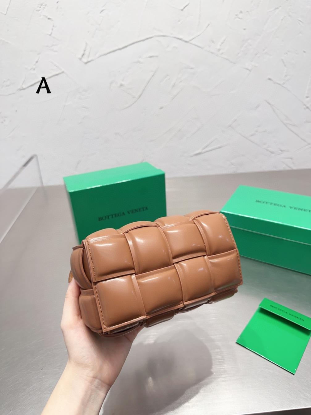 BV Bottega Veneta bag/waist bag 131465