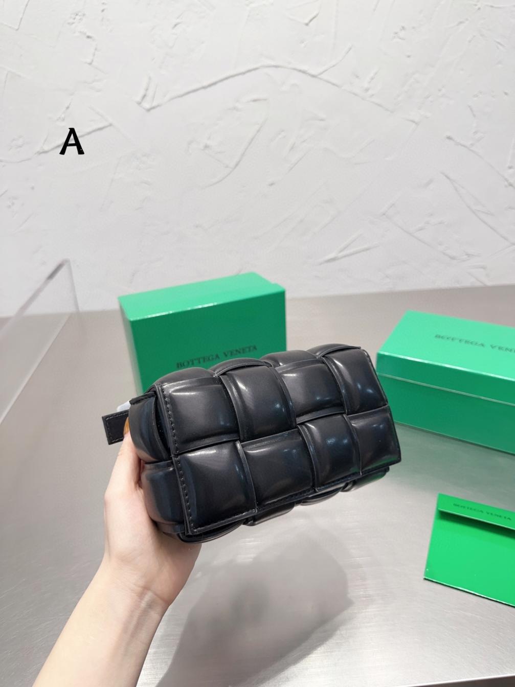 BV Bottega Veneta bag/waist bag 131465