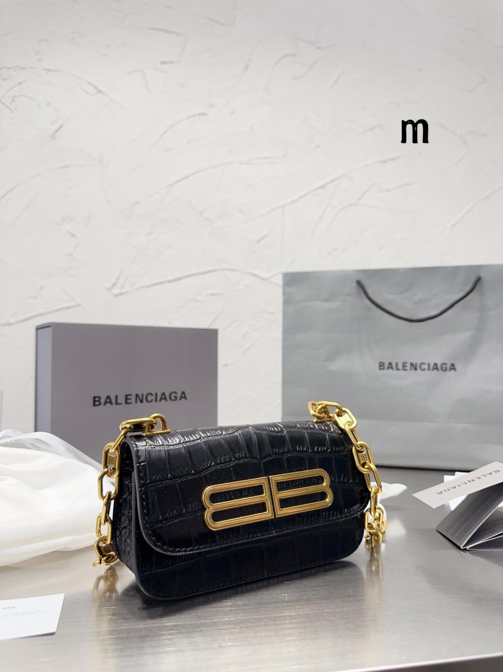 Balenciaga Gossip Bag 132326