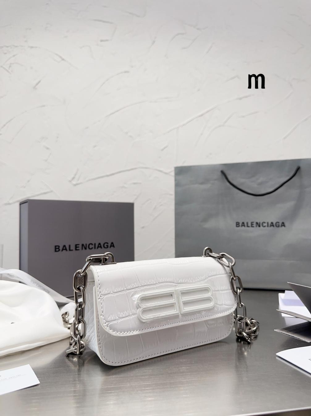 Balenciaga Gossip Bag 132326
