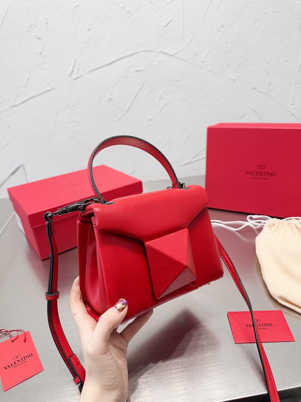 Valentino handbag 132203