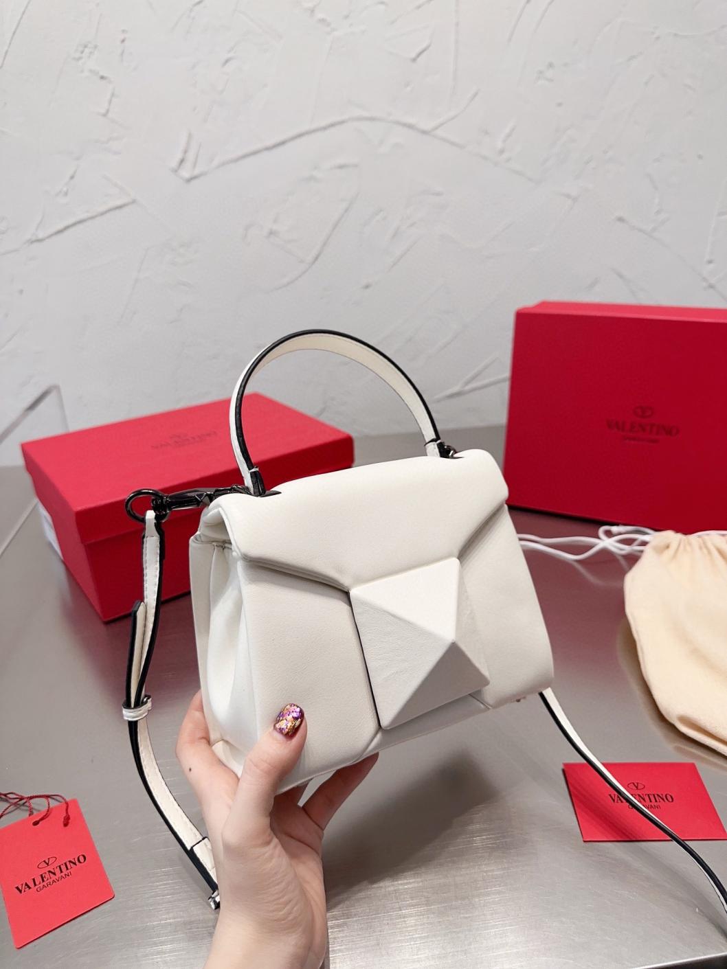 Valentino handbag 132203