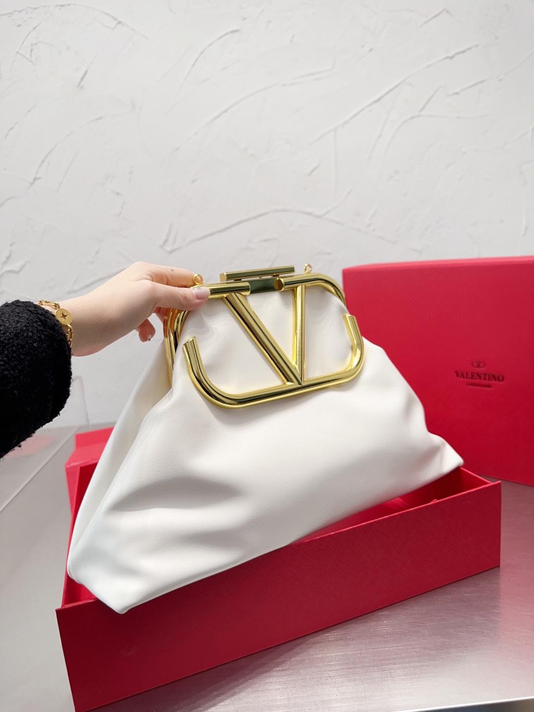 Valentino handbag 132205