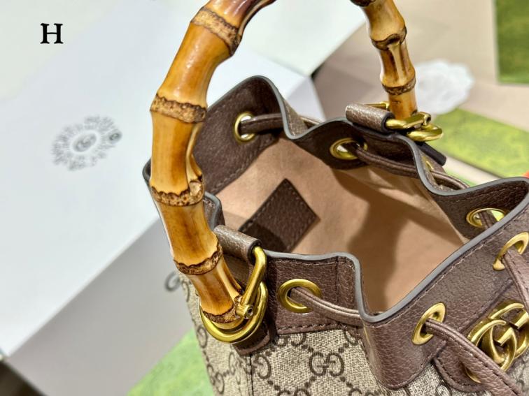 Gucci handbag 132341