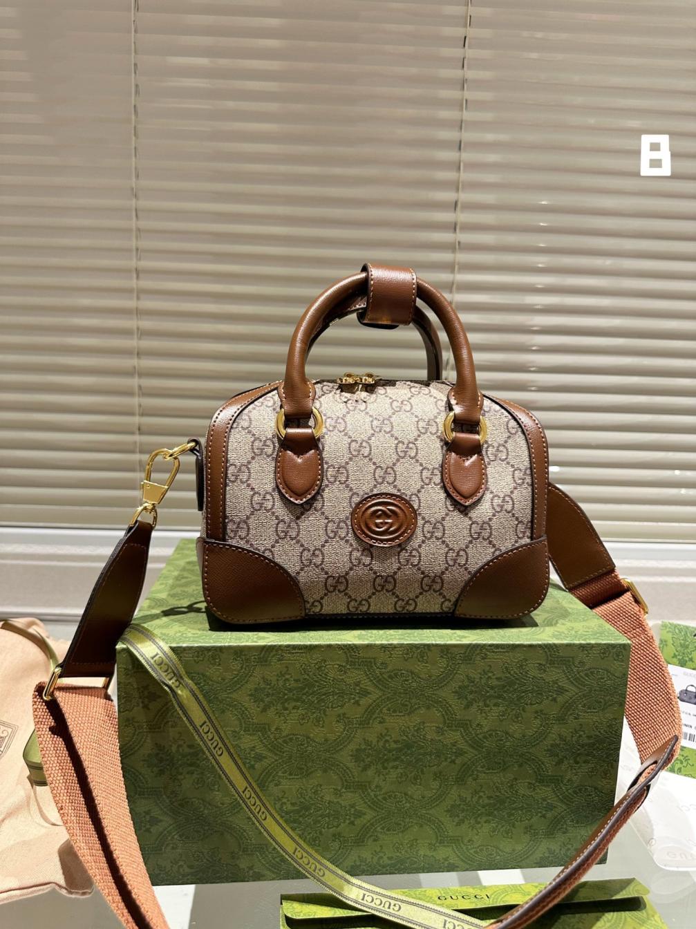 Gucci  Ophidia hand bag 132355