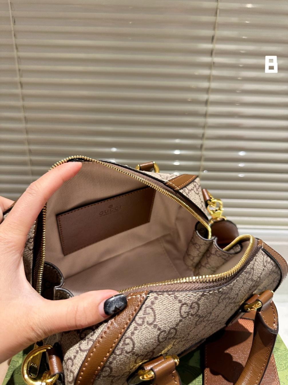 Gucci  Ophidia hand bag 132355