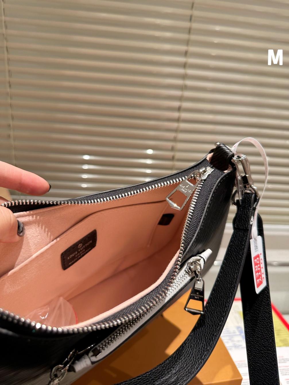 Lv Marelle handbag 132174